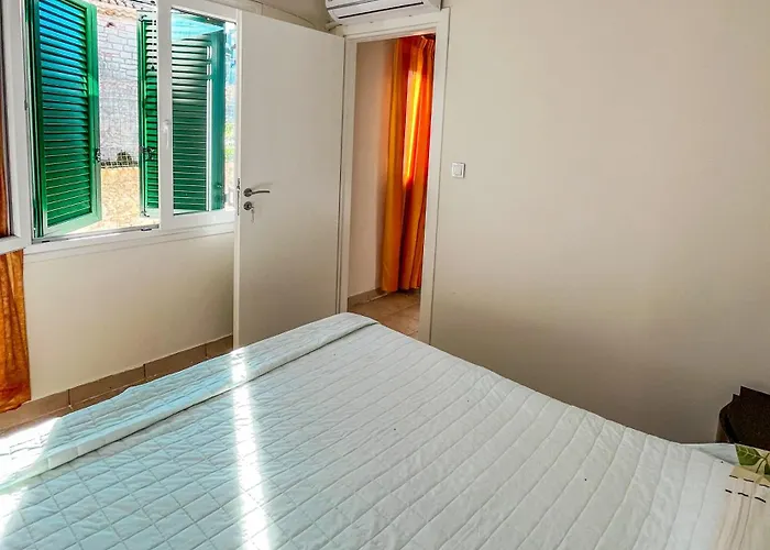 Apartment Mistral