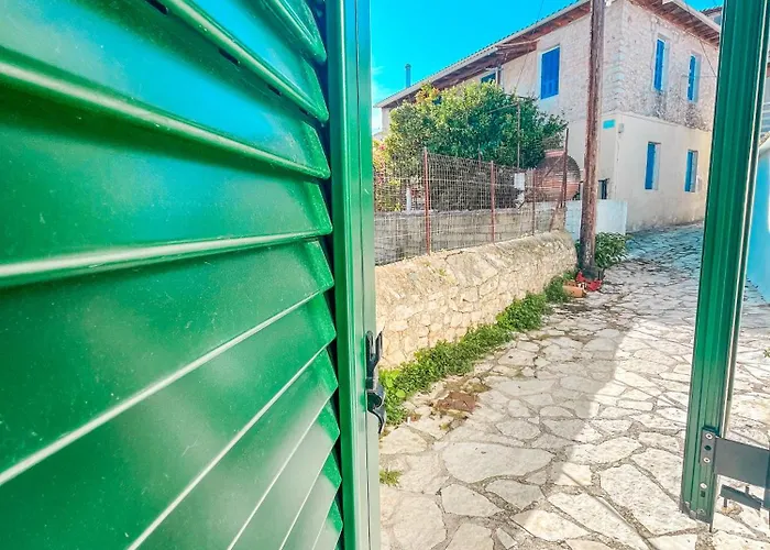 Apartment Mistral Katomerion