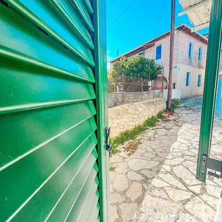 Appartamento Mistral Katomerion
